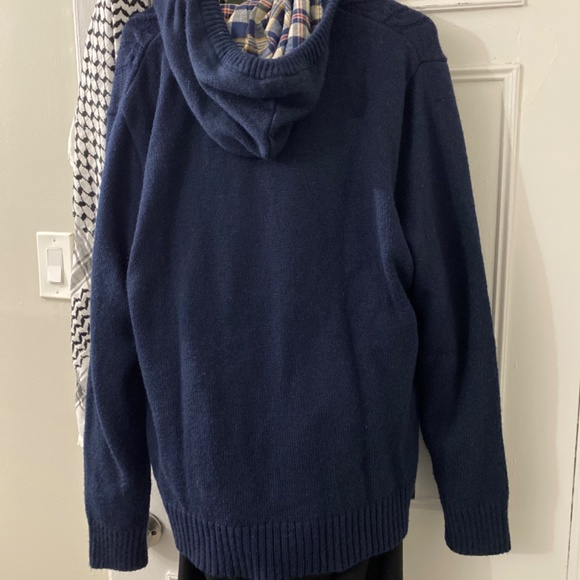 Wool hoodie - Picture 3 of 3